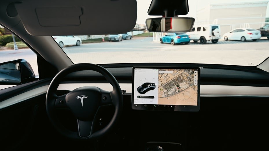 Teslas Robotaxis: Ernüchternde Bilanz nach acht Monaten