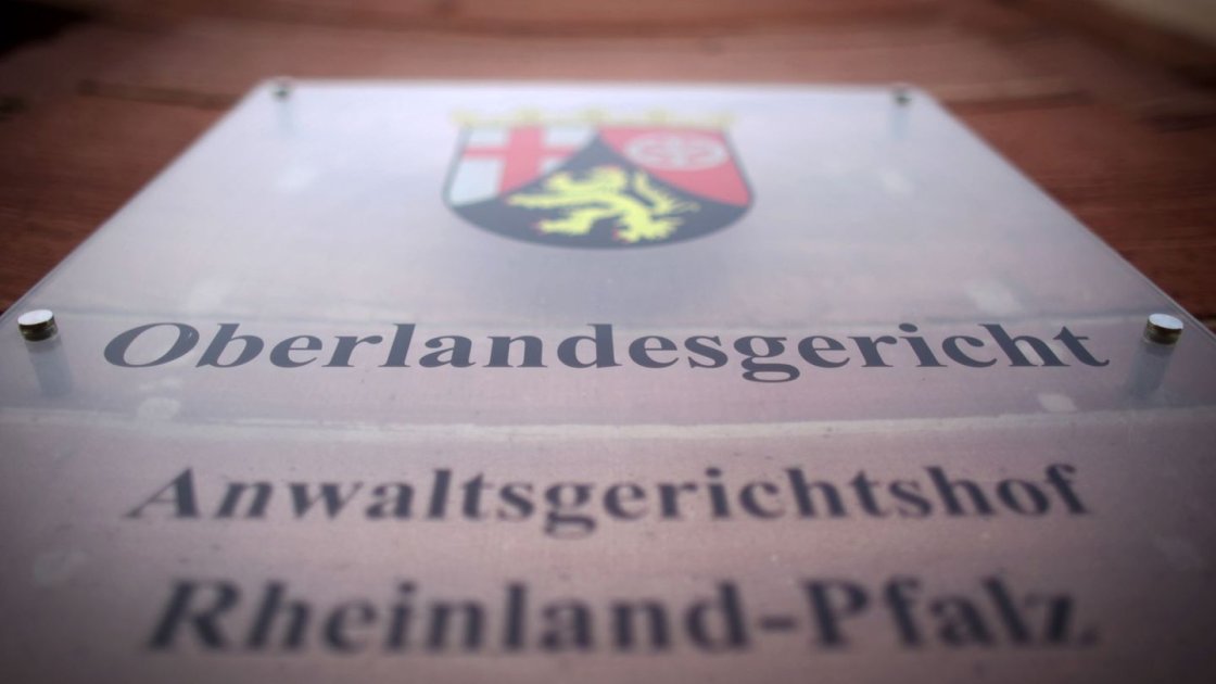 US-Amerikaner wegen Spionage in Koblenz verurteilt